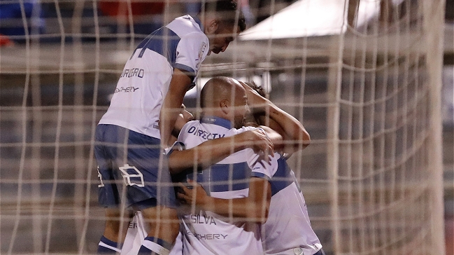 Universidad Católica recuperó terreno con triunfo ante Temuco