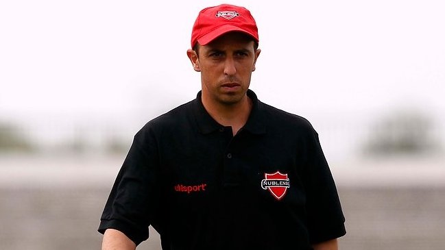 Pablo Abraham dejó de ser el técnico de Ñublense de Chillán
