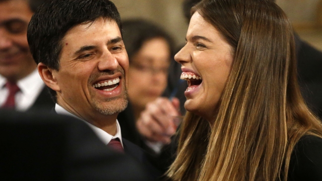 Nació la hija del ex ministro Marcelo Díaz y Millaray Viera