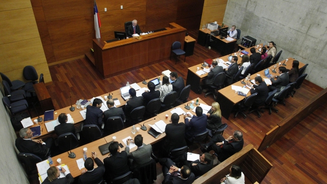 Tribunal reabrió el caso Penta: Fiscales deberán declarar como testigos