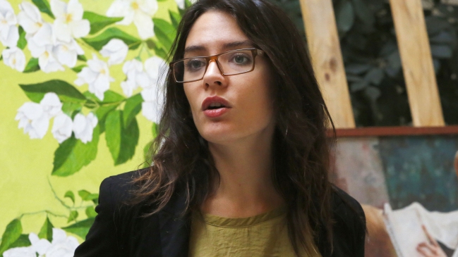 Vallejo pide presionar para que Congreso debata proyecto que reduce jornada laboral