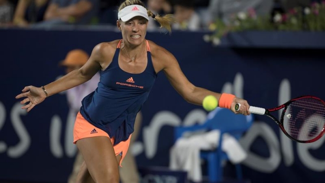 Angelique Kerber lideró a cinco favoritas que pasaron a segunda ronda en Monterrey