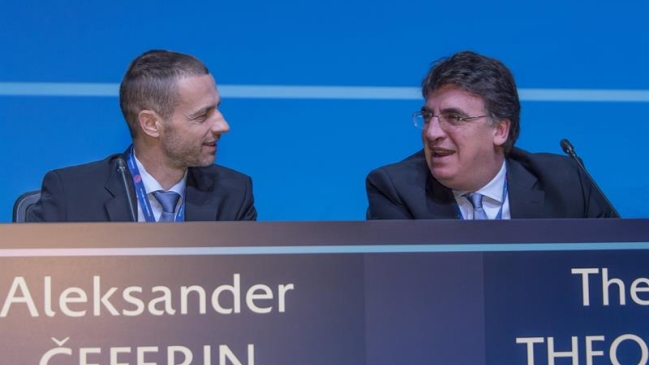 UEFA limitó mandato de dirigentes y cambió estatutos para aumentar transparencia