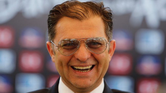 Acciones de Aníbal Mosa en Colo Colo crecieron un 19% en tres días