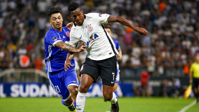 U. de Chile se inclinó ante un eficaz Corinthians y quedó con tarea para la revancha