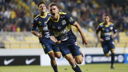 Maximiliano Ceratto clavó un tiro libre para poner en ventaja a Everton sobre Patriotas