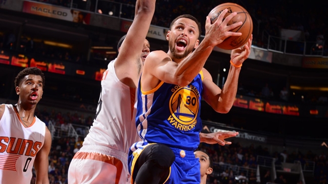 Golden State Warriors venció a Phoenix Suns y aseguró el primer lugar en la Conferencia Oeste