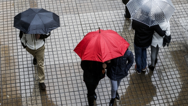 Pronostican la primera lluvia otoñal para la Región Metropolitana