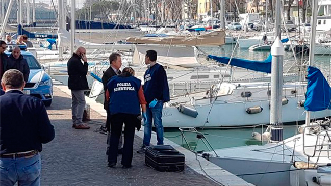 Mujer arrojó al mar el cuerpo de su hija en una maleta para 