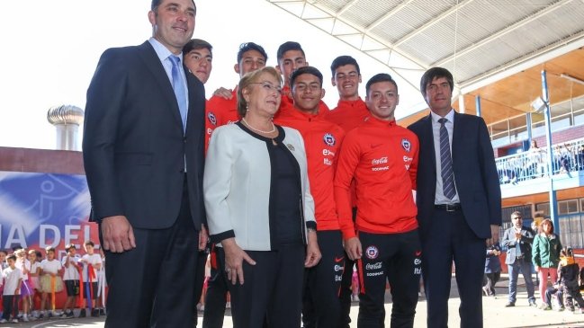 Presidenta Bachelet encabezó celebración del Día del Deporte en Macul