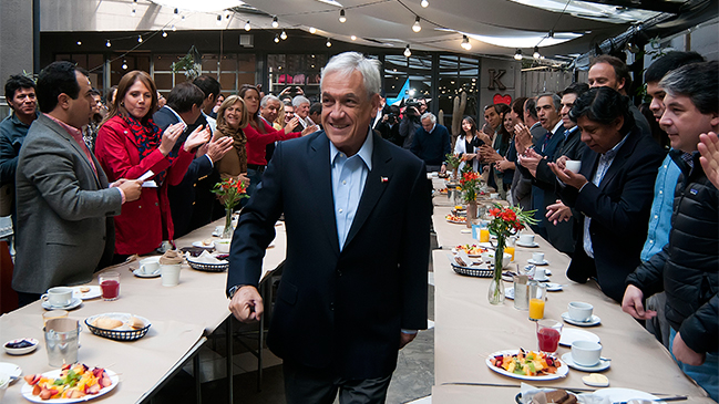 Sebastián Piñera presenta este sábado a su equipo de campaña