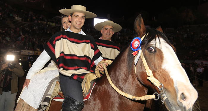 Juan Antonio y Bruno Rehbein son los nuevos Campeones de Chile de rodeo