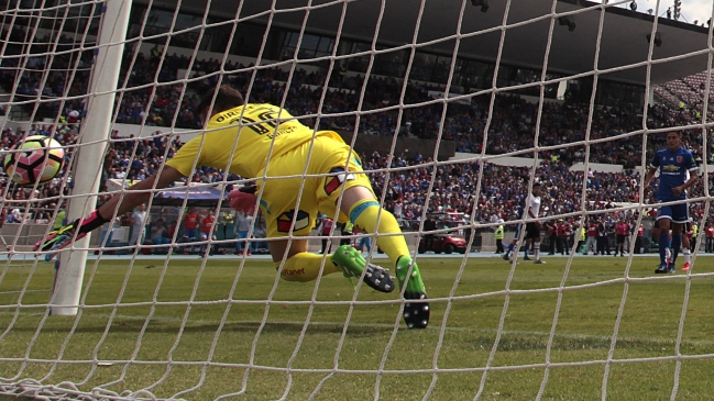 Felipe Mora: Me sorprendió que a Garcés se le arrancara la pelota de las manos