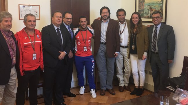 Segpres le dará urgencia al proyecto de nacionalización del pesista cubano Arley Méndez