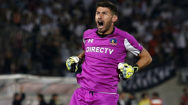 En las buenas y en las malas: Hinchas de Colo Colo respaldaron a Garcés