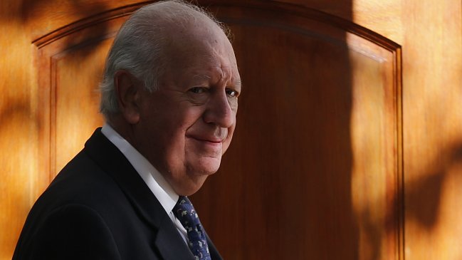 Ricardo Lagos no tiene contemplado reunirse con Guillier ni Goic