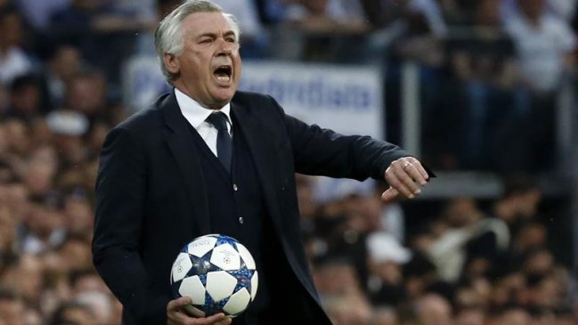 Ancelotti saludó al árbitro luego del partido e ironizó felicitándolo por por su 