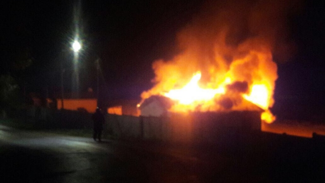 Incendio afectó a ex subcomisaría de Carabineros en Ercilla