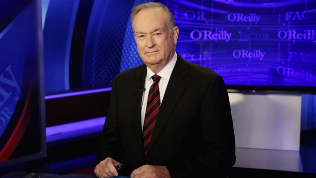 Fox News anunció salida de presentador Bill O'Reilly tras denuncias de acoso