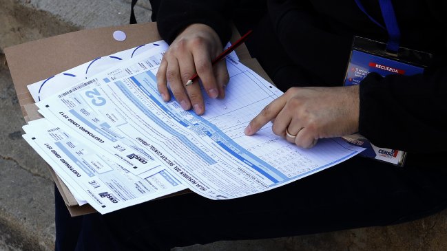 Censista fue atacada con excremento de vaca en Paillaco