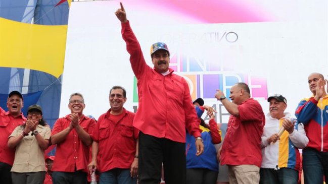 Maduro convocó a la oposición al diálogo para pedirles que 