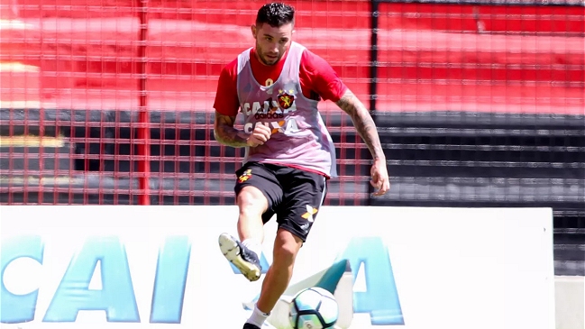 Eugenio Mena y Felipe Gutiérrez avanzaron en la Copa de Brasil