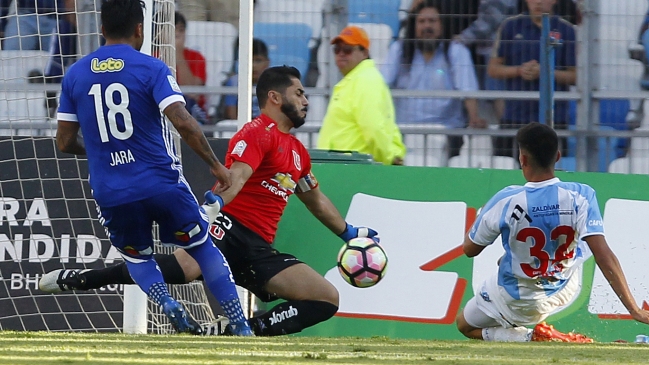 Enrique Osses: El caso de Johnny Herrera está en evaluación