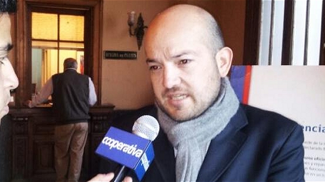 Presidente del CSyD Colo Colo: No podemos votar por Mosa o Pizarro en una disputa de egos