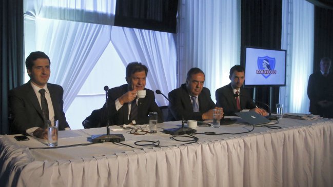 Paloma Norambuena: Lo de Blanco y Negro obedece a peleas de ego por mantener el poder