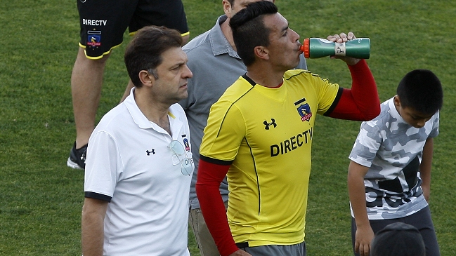 El plantel de Colo Colo le entregó su respaldo a Aníbal Mosa