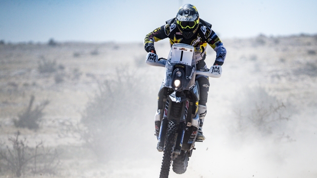 Un mermado Pablo Quintanilla fue sexto en la tercera etapa del Rally de Qatar