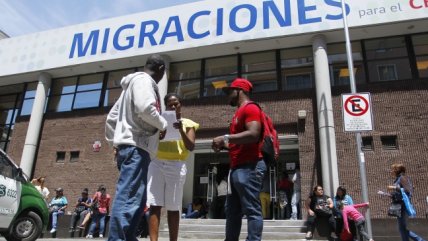   Barrera idiomática, pobreza, irregularidad y empleo: Dificultades de los haitianos en Chile 