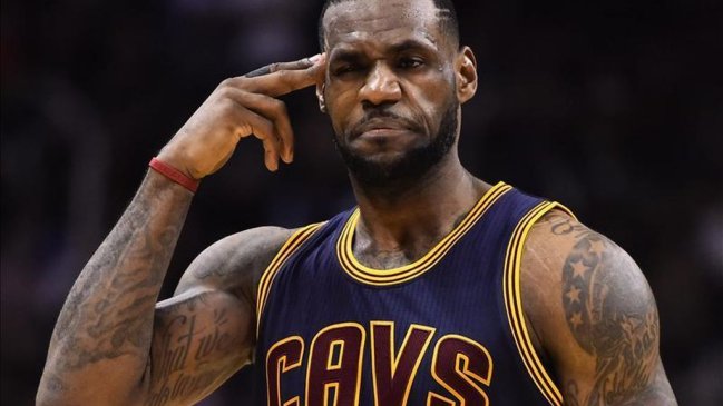 LeBron James clasificó a los Cavaliers, que esperan a Milwaukee Bucks o Toronto Raptors