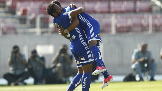 Resumen: Universidad de Chile alcanzó a Colo Colo en el liderato del Clausura