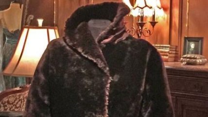 Un abrigo de una azafata de crucero del Titanic se vende por 125 millones