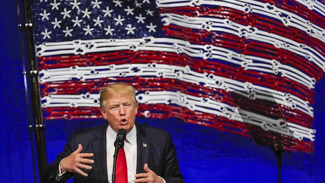 ¿Emula a Kennedy? Trump quiere a un estadounidense en Marte durante su mandato