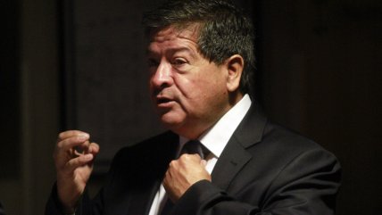   Ernesto Velasco: Candidato único es condición para acuerdo parlamentario 