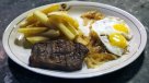 Los Buenos Muchachos celebró el Día del Bistec a lo Pobre