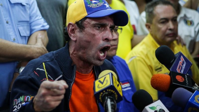 Capriles llamó 
