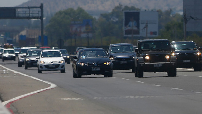 Revisa el estado del tránsito, el Metro y Transantiago