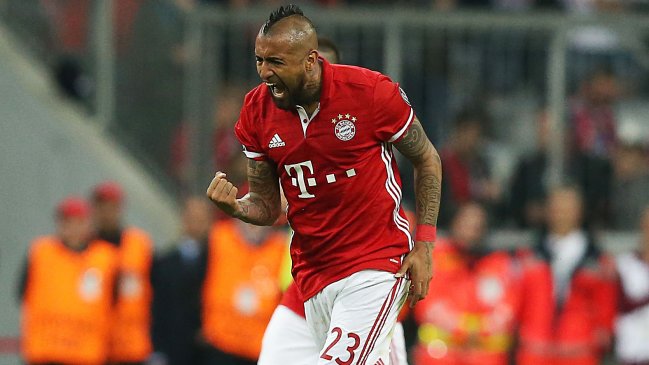 Arturo Vidal conquistó el título 16 de su carrera tras festejar con Bayern Munich
