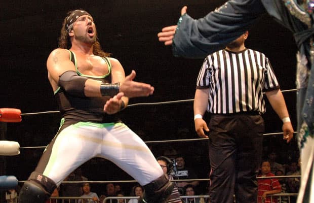 Leyenda de la WWE fue detenida por porte de drogas