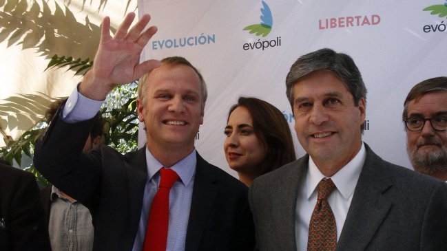 Felipe Kast presentó a su equipo de campaña