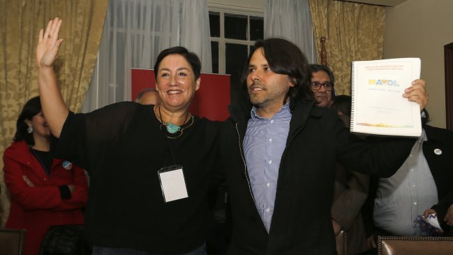 Frente Amplio inscribió sus primarias ante el Servel