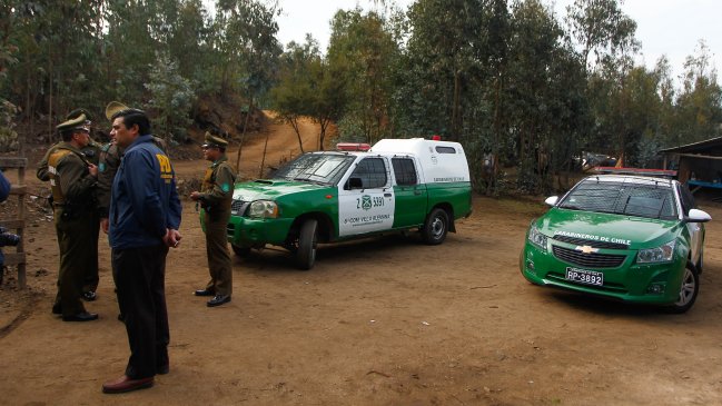 Nuevo ataque a carabineros al interior de fundo en Pidima