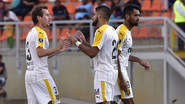 Guaraní venció a Zamora y dejó difícil la tarea para Deportes Iquique en Copa Libertadores