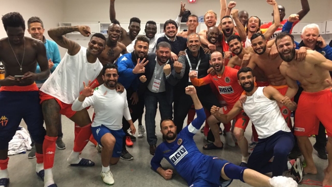 Junior Fernandes le dio el triunfo a Alanyaspor en Turquía con un golazo