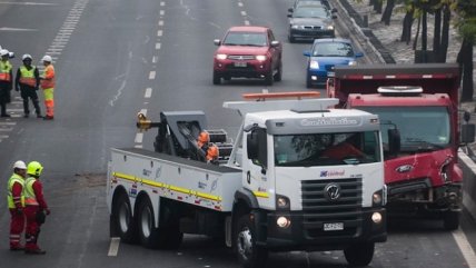   La colisión múltiple que mantuvo cortada la Autopista Central 