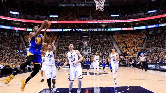 Kevin Durant dejó a Golden State Warriors a un paso de la final de la Conferencia Oeste