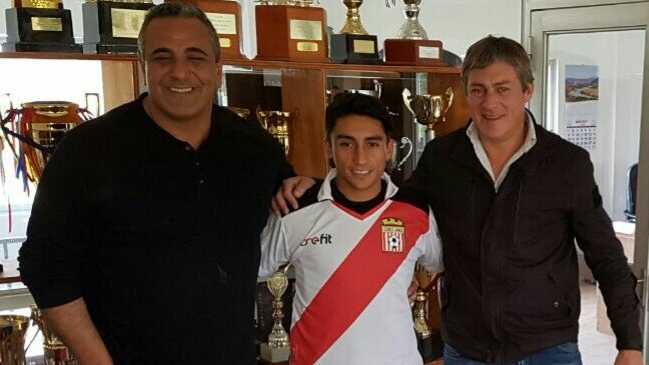 Curicó Unido oficializó su primera incorporación para el regreso al fútbol de honor